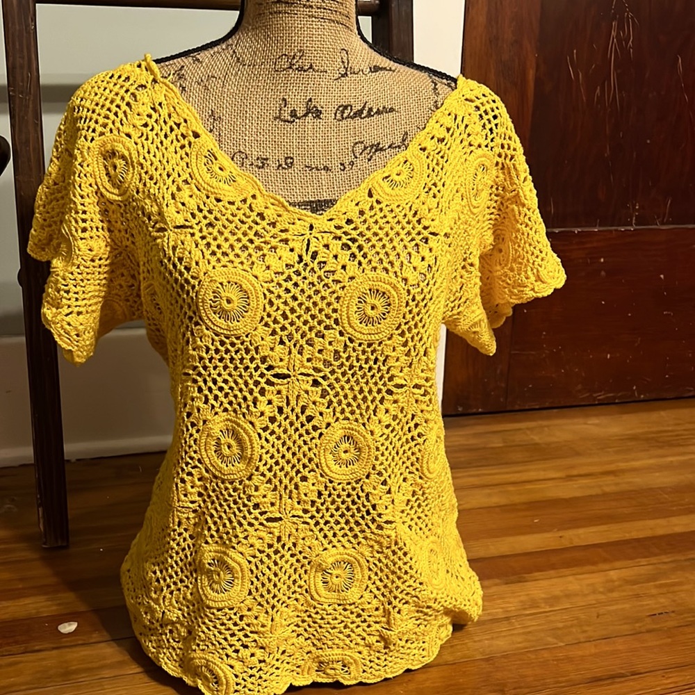 Relin yellow crochet top, size, large, and extra large